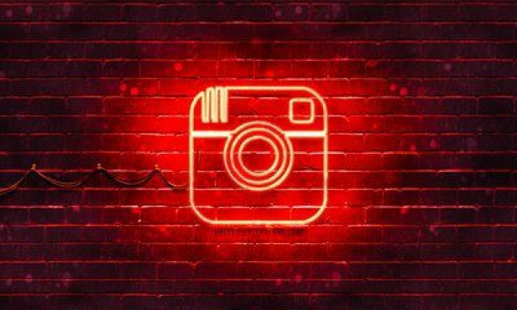 Advantages and Disadvantages of using Instagram