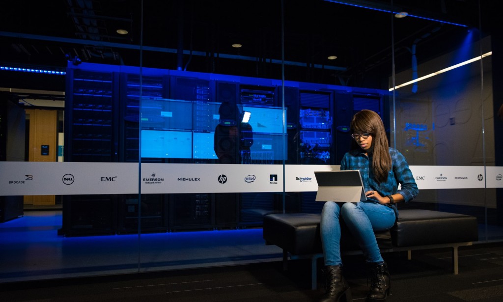 Common web hosting mistakes that usually people do