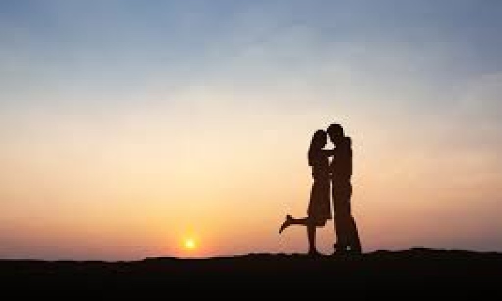 Echoes of a Departed Serenade: Love's Refrain in 2023