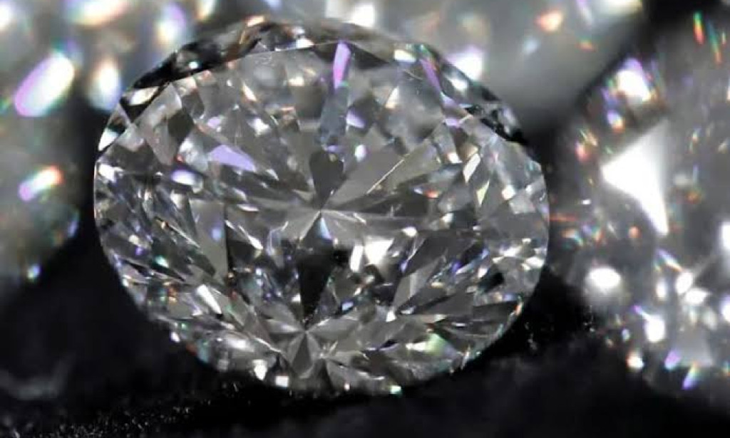 Scientists unravel mystery of diamond eruptions linked to ancient tectonic events