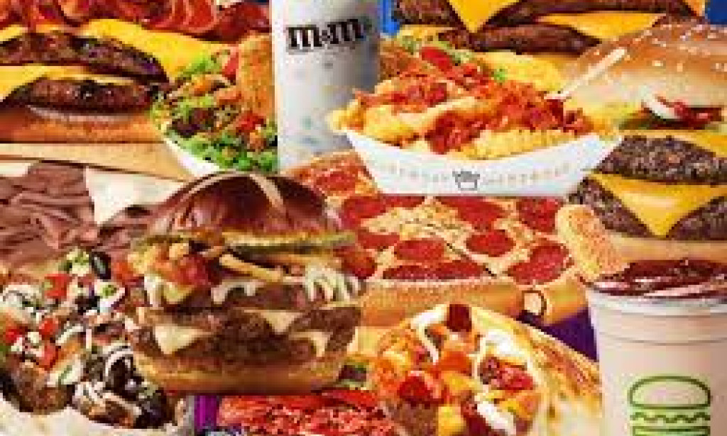 7 Most Insanely Weird Fast Food Combos People Actually Enjoy