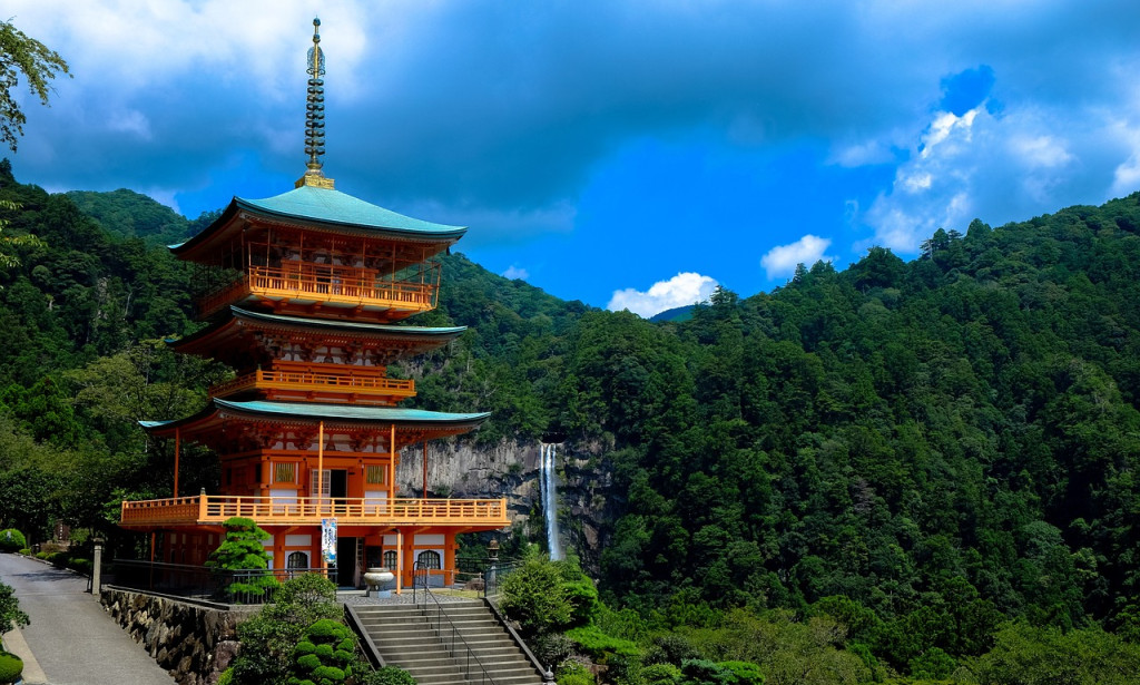 Title:Japanese culture:Revealing the Riddle of Japanese Culture.