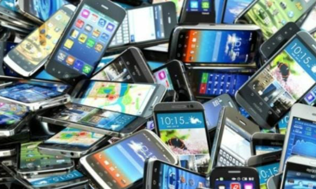 *Rails and shorts, and obscenities have brought it to the brink of destruction!*