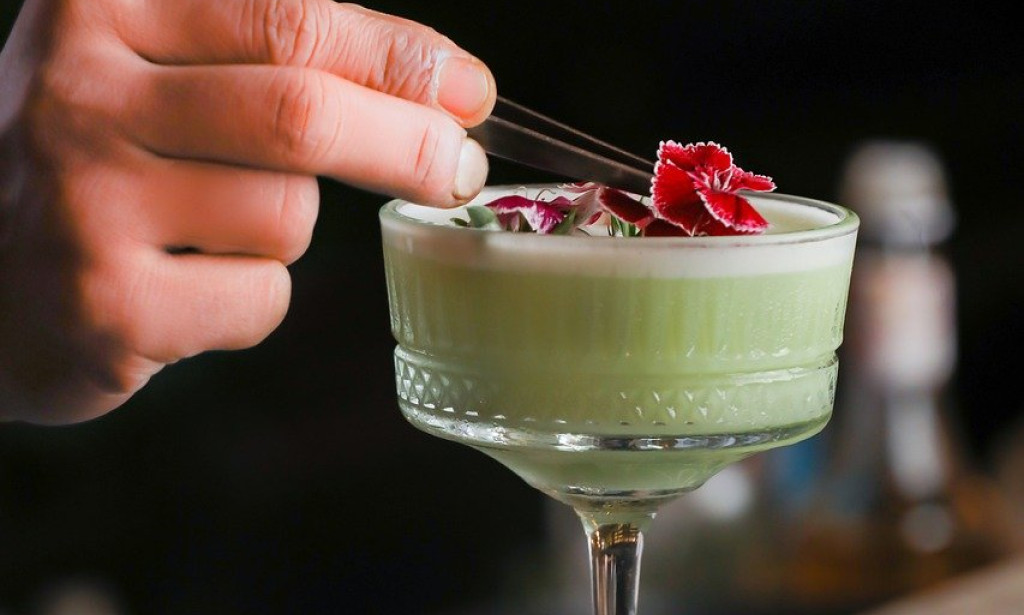 Patterns in utilitarian refreshments: Practical fixings, handling advances, security, medical advantages, and shopper point of view