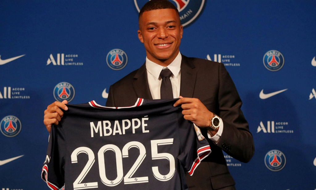 The Power of Focus: How Kylian Mbappé Achieved Greatness in life