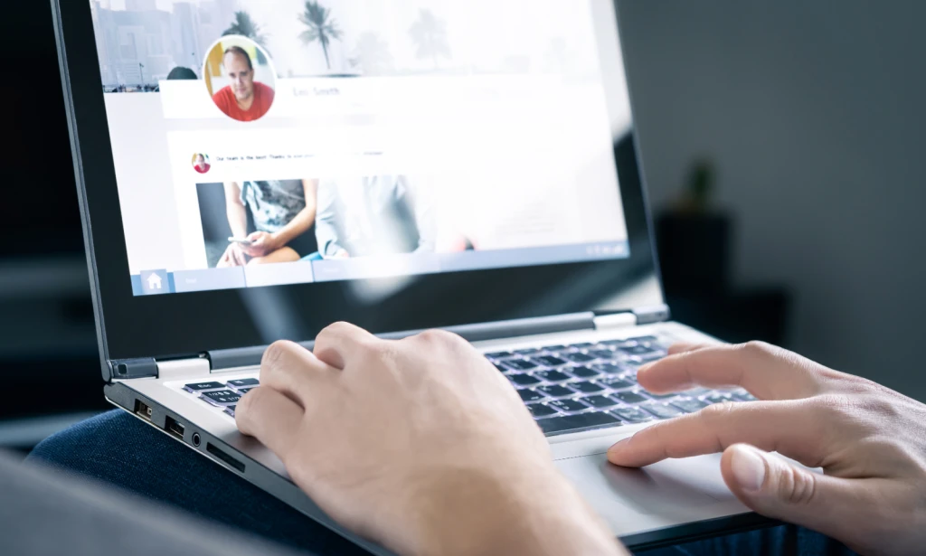 The Power of Personal Branding: How Leaders Can Use Their Own Brand to Influence and Inspire