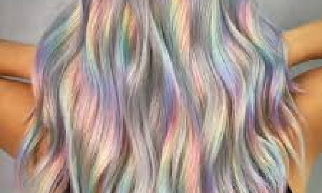 The Biggest Hair Trends We'll See in 2025, From Shags to "Chappell-Roan Red