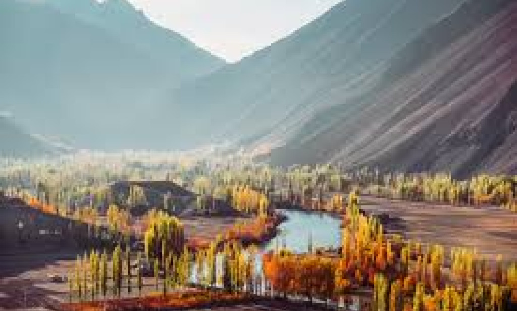 Natural beauty is such a precious heritage that not only delights us, but also enlivens our lives. It is a unique gift of the earth, which includes mountains,