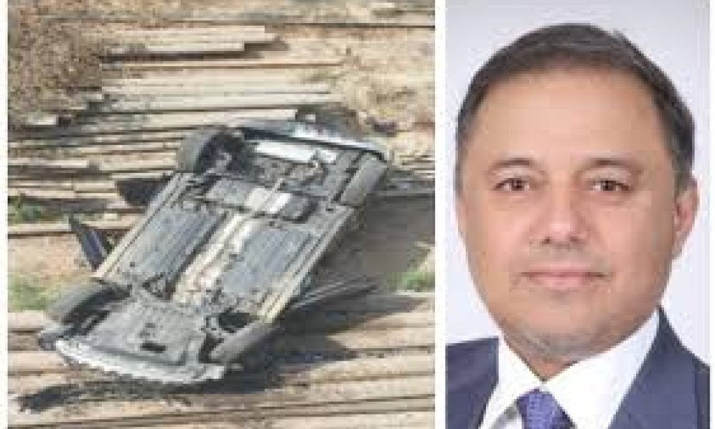 Tragic ICI Bridge crash: Industrialist and son lose lives.