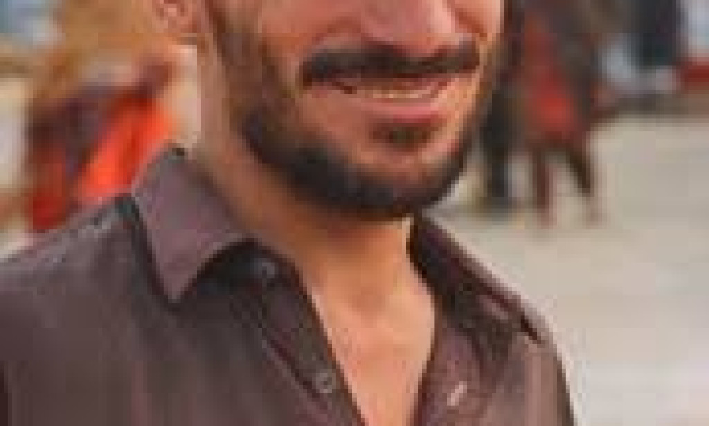 The Honest Man of Karachi In the bustling city of Karachi, where life moved fast and challenges were plenty, there lived a man named Abdul Rahman