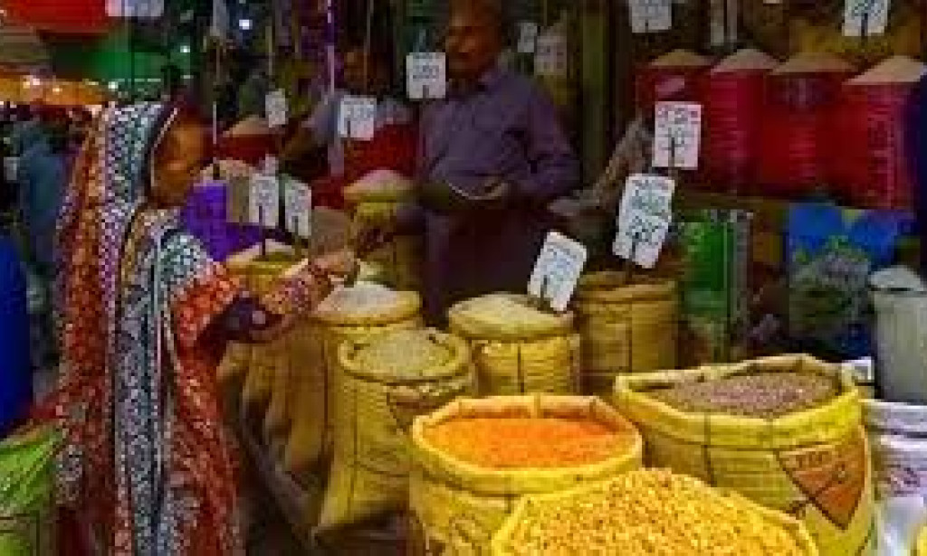 Ramazan Shopping of Karachi People   Ramazan, the holy month of fasting, is one of the most significant times of the year for Muslims in Karachi.