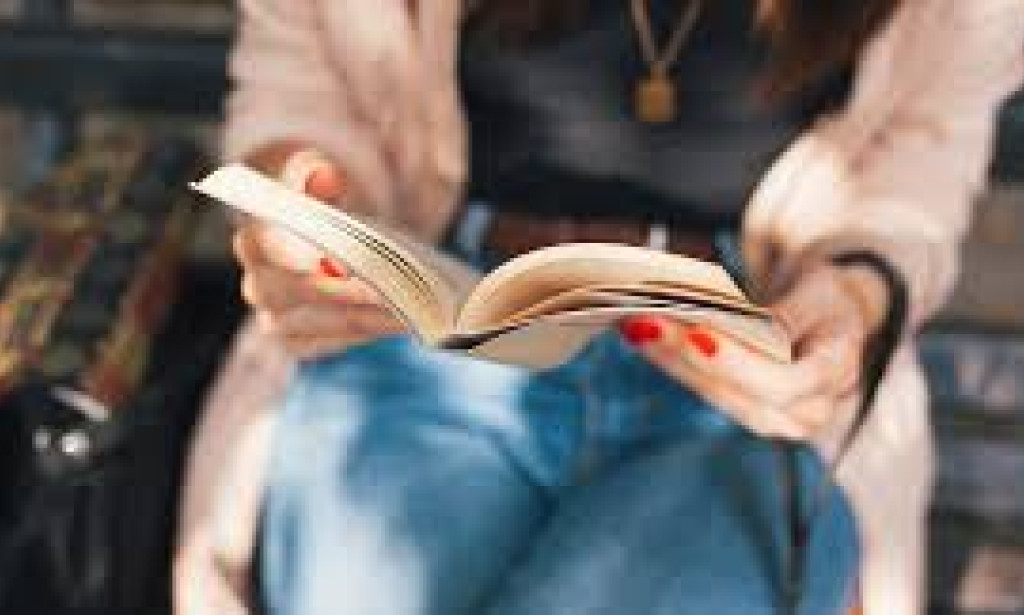 The Power of Reading in the Digital Age In today’s fast-paced digital world, where social media updates, video content, and instant messaging dominate our daily interactions