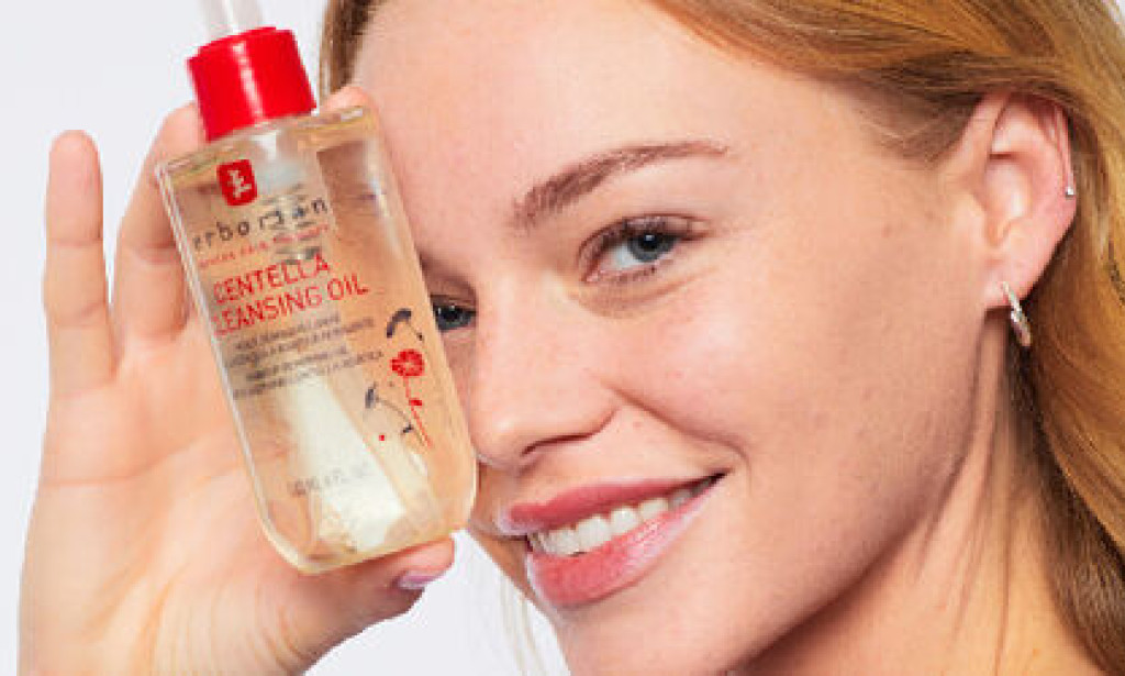 Top Healthy Habits to Transform Your Skin in 2025 healthy skin this year.