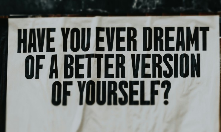 HOW TO IMPROVE YOURSELF : 10 HABITS FOR A BETTER LIFE