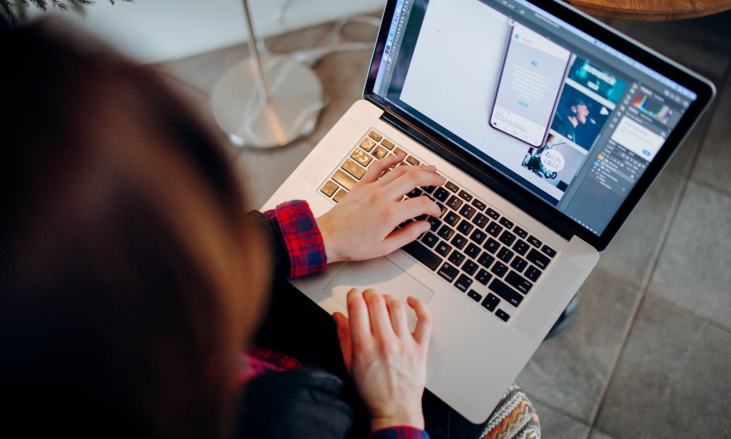 Fiverr vs Upwork: Which Freelancing Platform is Better in 2026?
