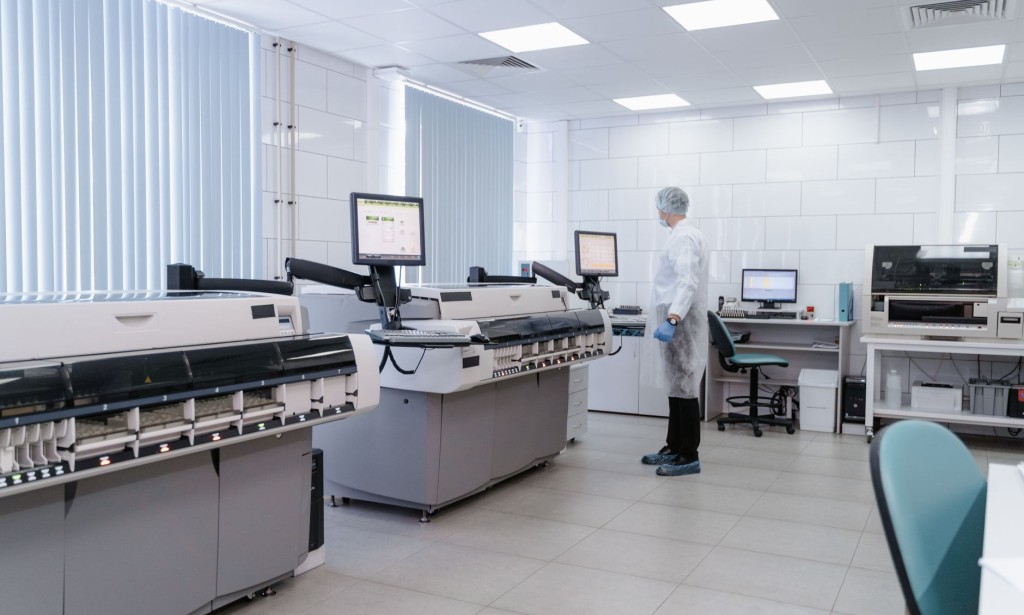 How AI is Transforming Scientific Research and Discovery