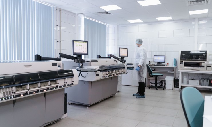 How AI is Transforming Scientific Research and Discovery