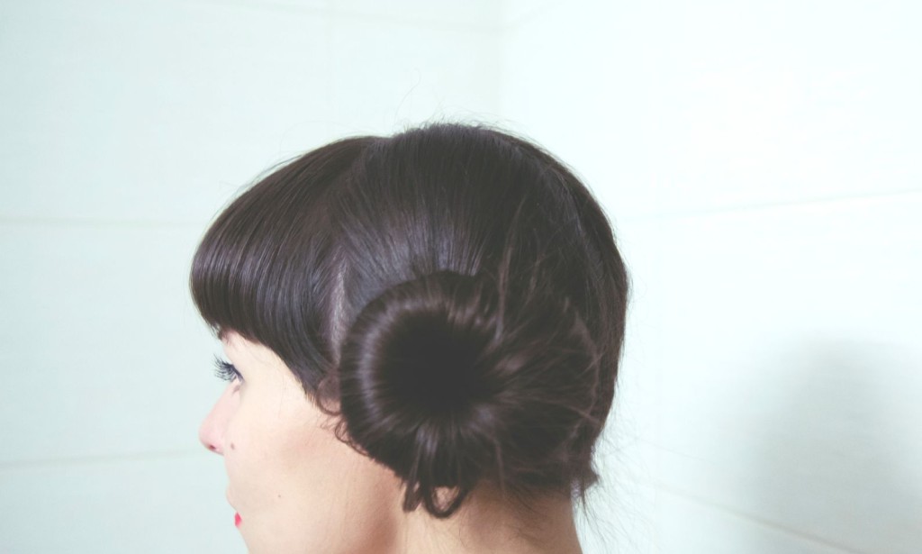 Slicked-Back Bun Trend Linked to Hair Loss, Experts Warn alternating styles