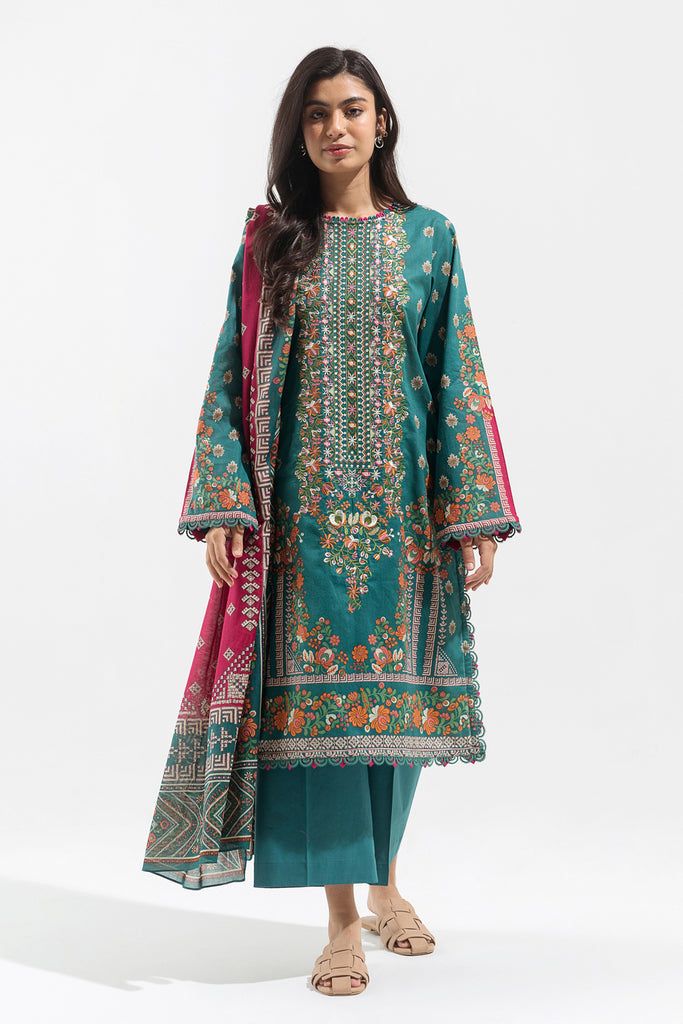 Beechtree Summer Collection – Elegant Pakistani Lawn & Traditional Wear