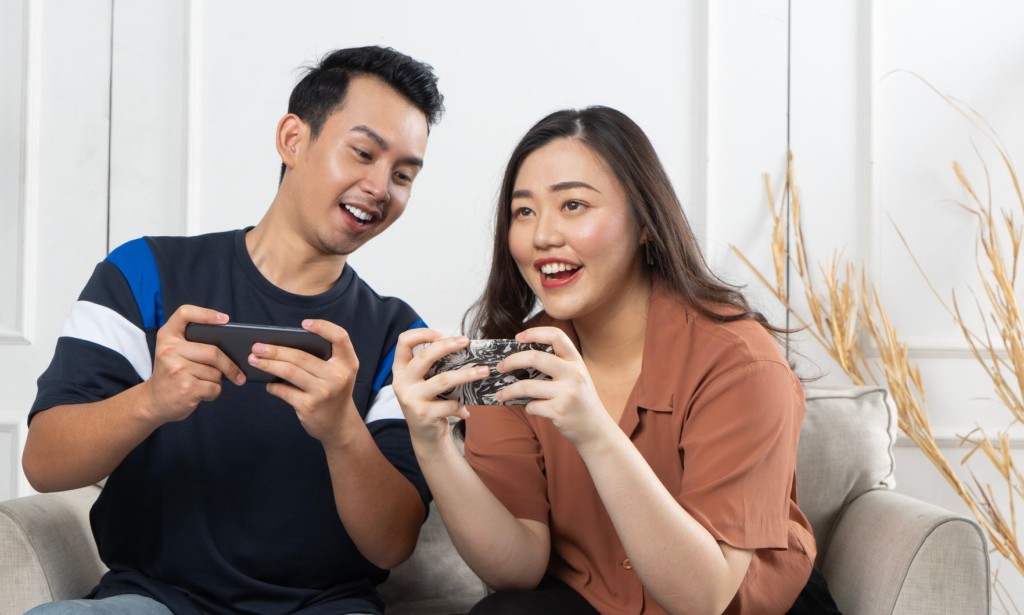 Top Five Best Mobile Games to Play with Friends in 2021