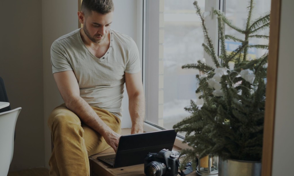 How to Stay Healthy While Working as a Freelancer Freelancing offers flexibility and freedom, but it also comes with challenges that can impact health.