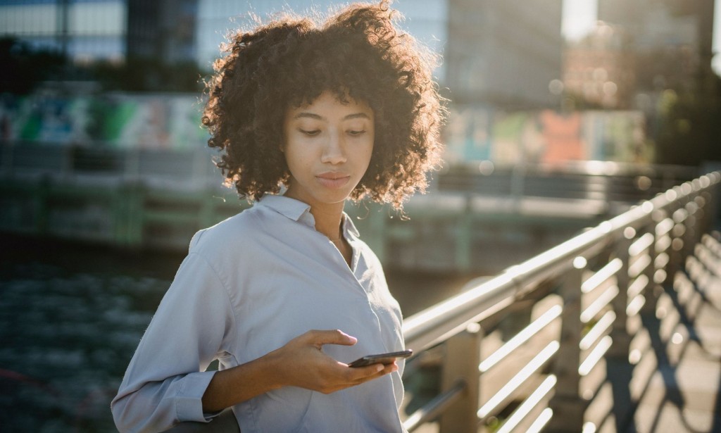 The Paradox of Modern Lifestyle: Progress and Pressure in the 21st Century