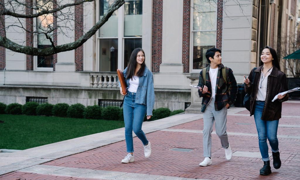 Scholarship Programs and Fee Structures of Top American Universities