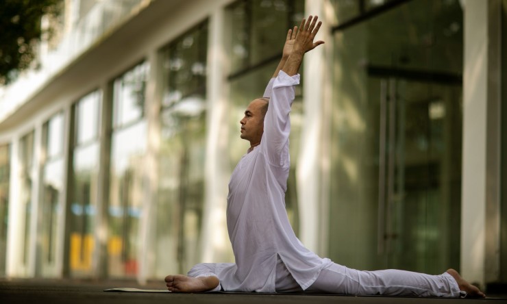 The Synergy of Fitness and Yoga: A Holistic Approach to Health