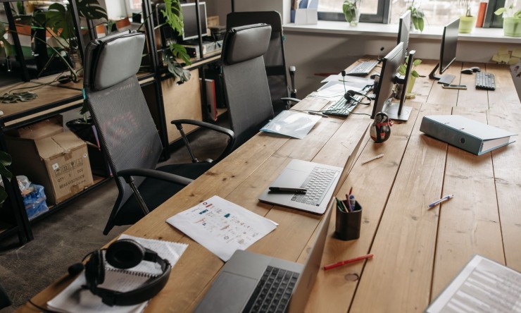 Streamlining Your Daily Routine: Practical Life Hacks for Efficiency