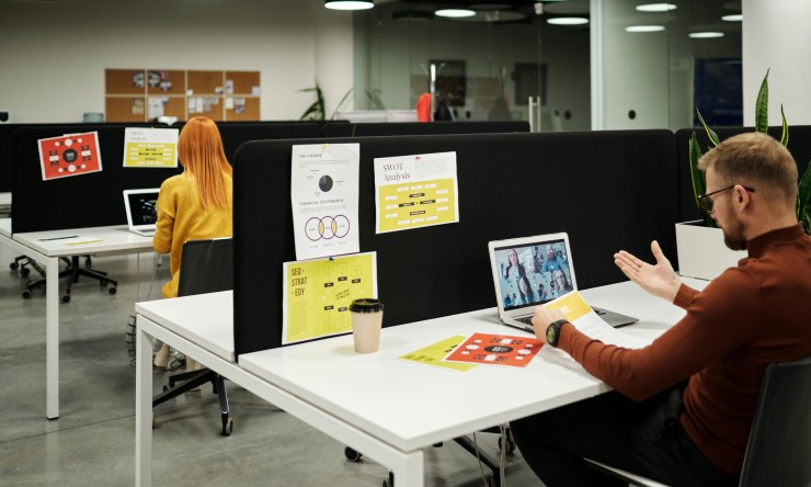 Revolutionizing Industries: What is Pioneering Technology?