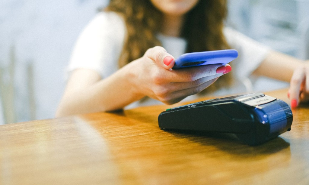 Global Shift to Digital Currency: A New Financial Era offer numerous benefits,