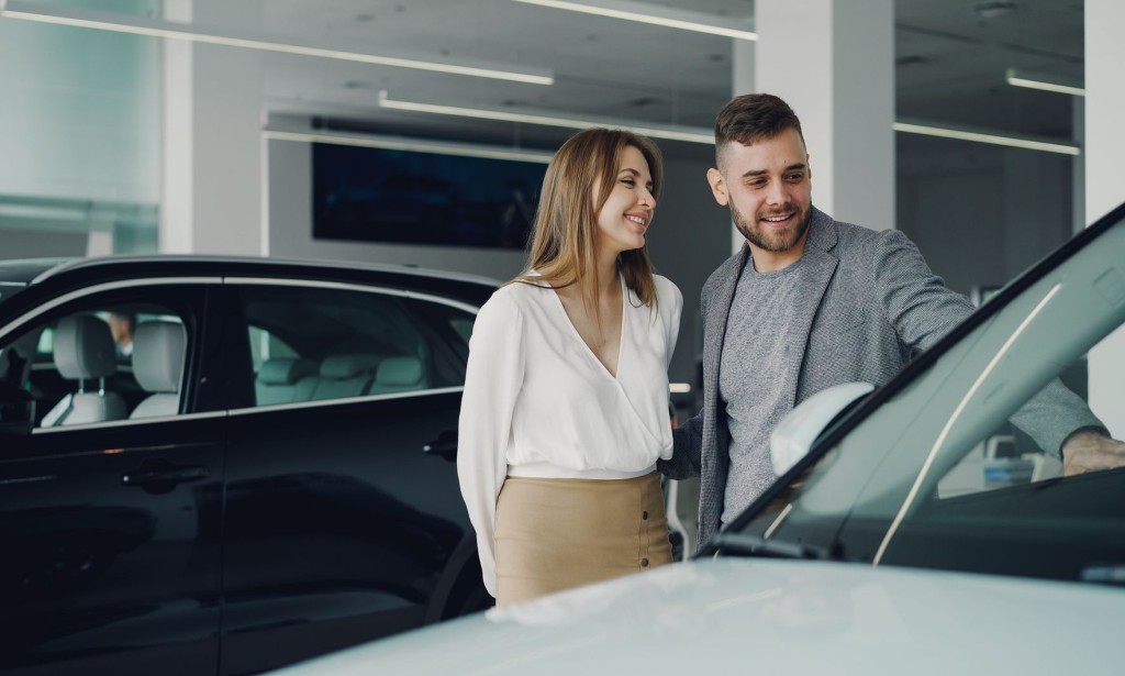 Delivery duration and booking of Kia and Hyundai cars in Pakistan