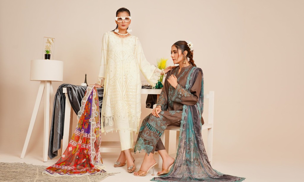 BEST CLOTHING STUFF FOR EASTERN WOMENś AND MENś