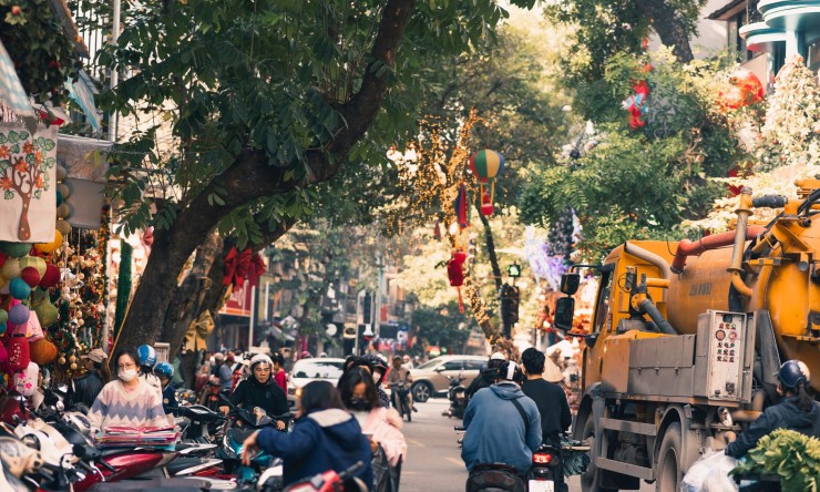Navigating the Challenges of Overpopulation: Balancing Humanity and Resources