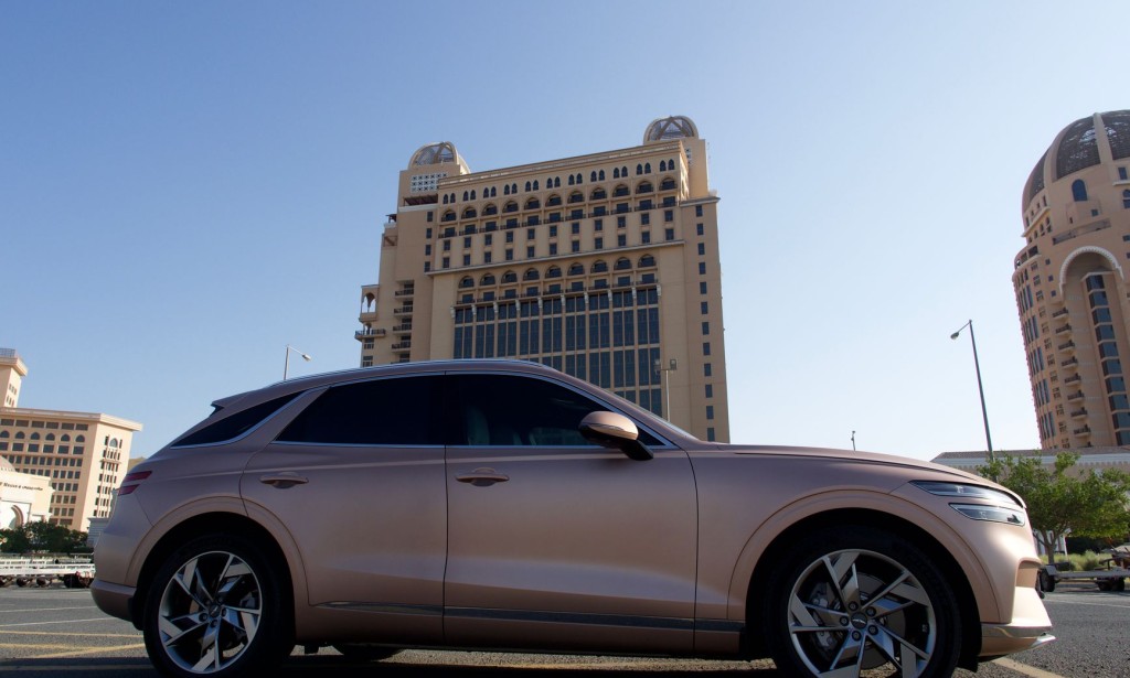Travelling to Qatar and need to rent a car? We got you covered!