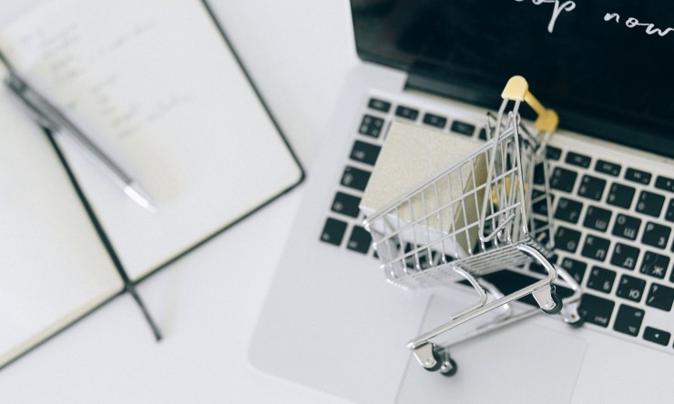 Breaking Down the 5 Types of E-Commerce Models: B2B, B2C, C2C, D2C, and C2B