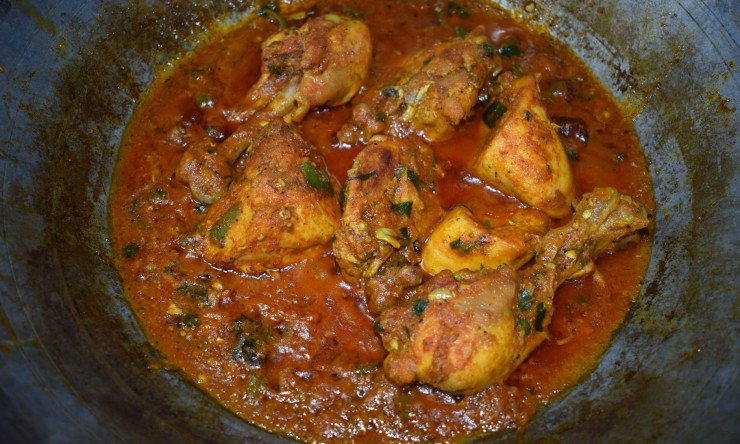 Chicken Karahi Recipe / Ingredients for Chicken Karahi / Chicken Karahi