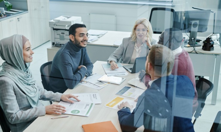 The Art of Listening: How Great Leaders Harness the Power of Understanding