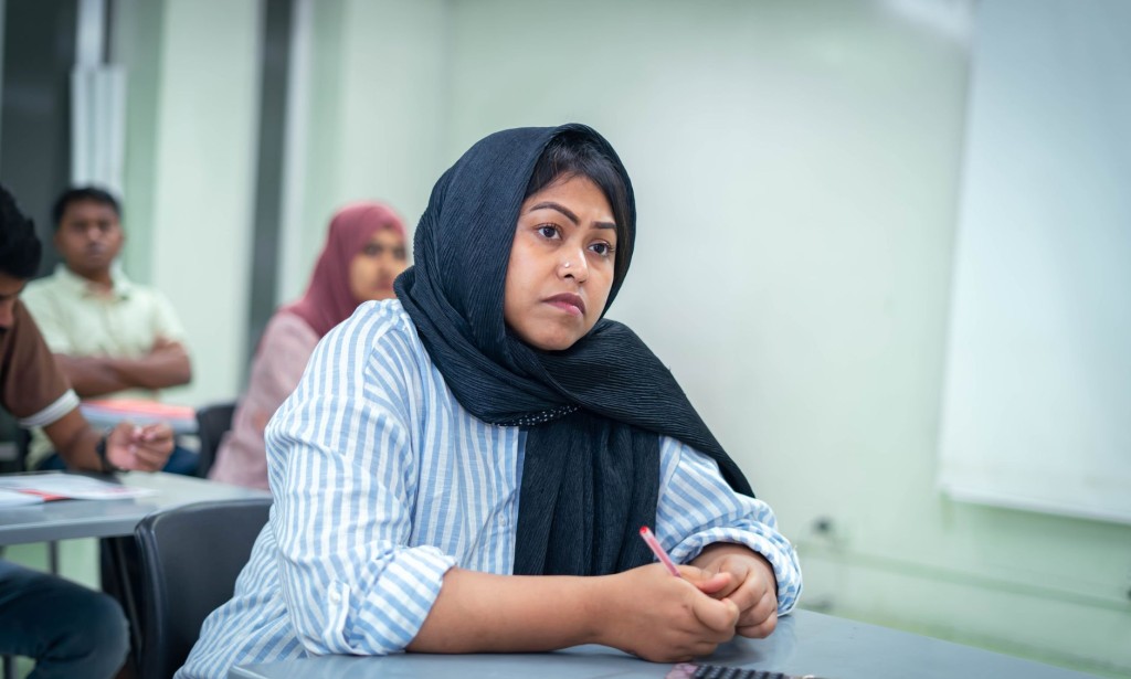 How to deal with stress and anxiety at college? Few tips to consider