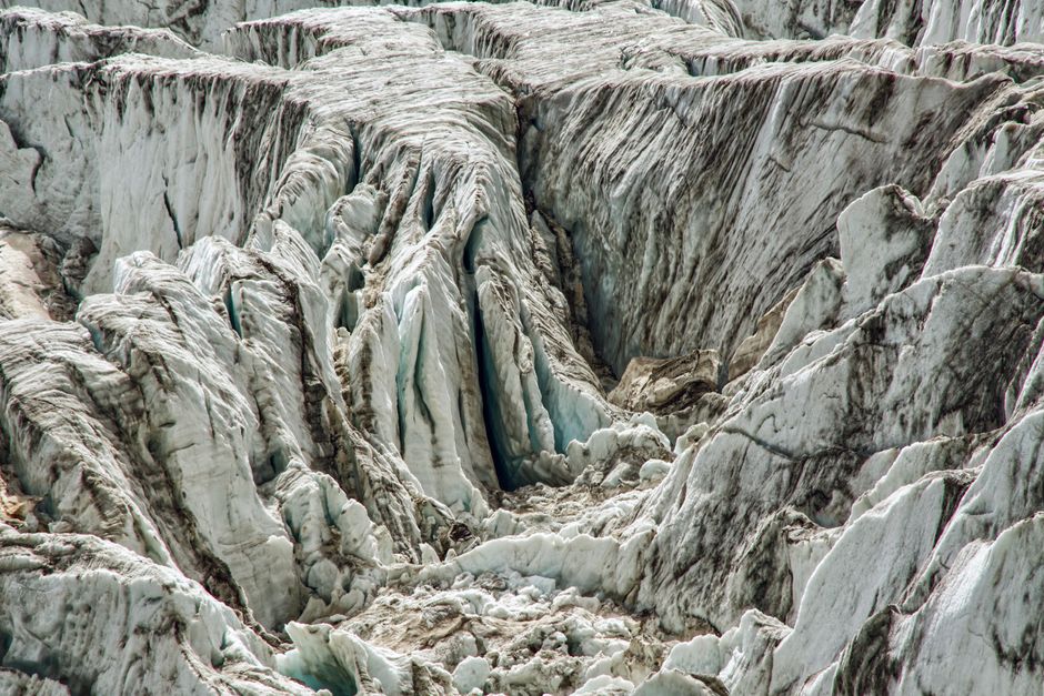 A detailed view of rugged ice crevasses and glacial formations showcasing nature's winter beauty.