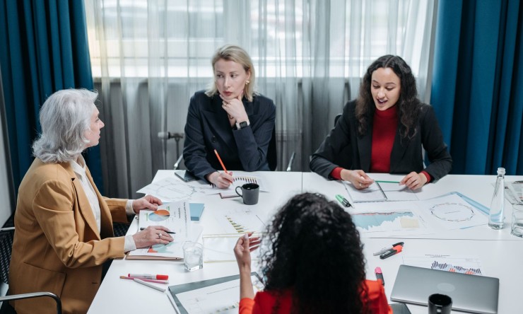 The Intersection of Leadership and Marketing: Driving Success Through Vision and Strategy