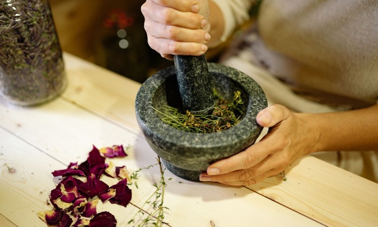 Get rid of Diseases simply With helpful Home Remedies