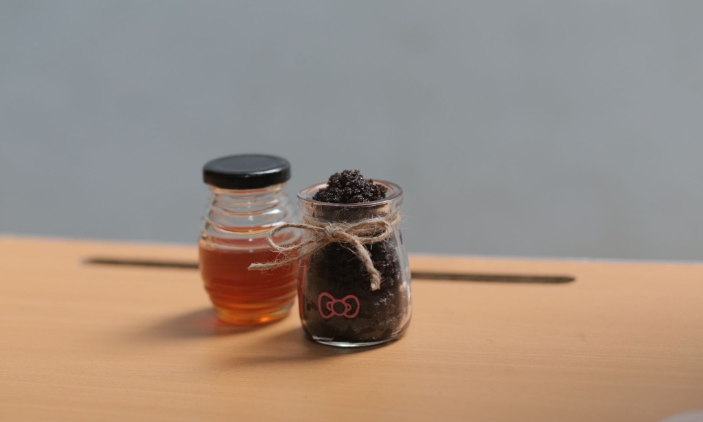 Launching Your Online Scrub Business: From Concept to Success