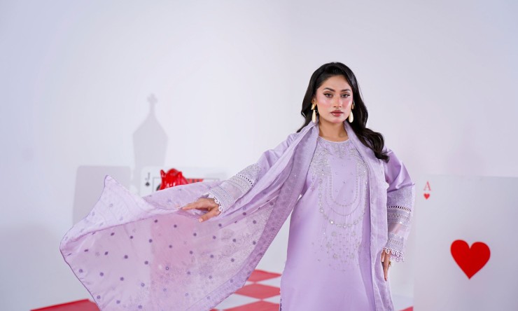 Threads of Elegance; unrevealing the tapestry of fashion in Pakistan
