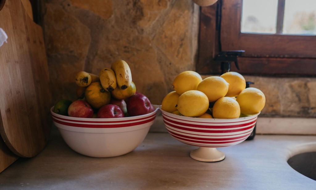 Make it a habit to keep fresh fruits and vegetables on hand for easy snacking.