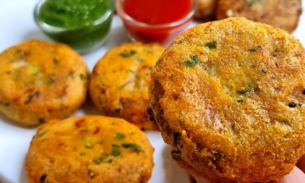 Crispy Homemade Chicken Potato Cutlets – Easy Recipe