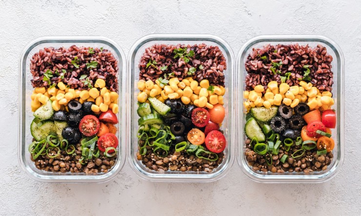 Meal Prep Tips and Quick Recipes for a Balanced Diet in a Busy Lifestyle